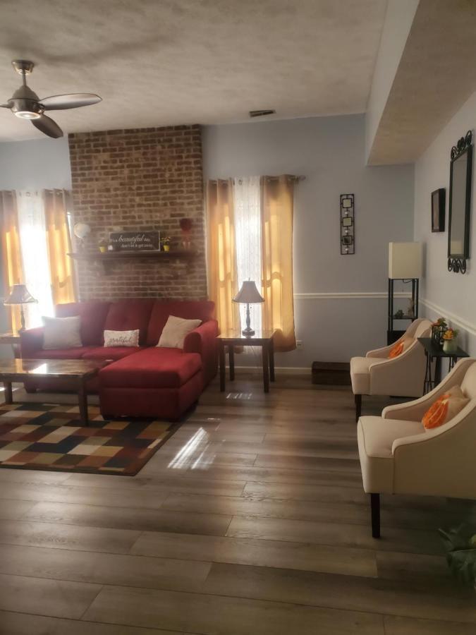 Cozy Indy Home Indianapolis Bagian luar foto